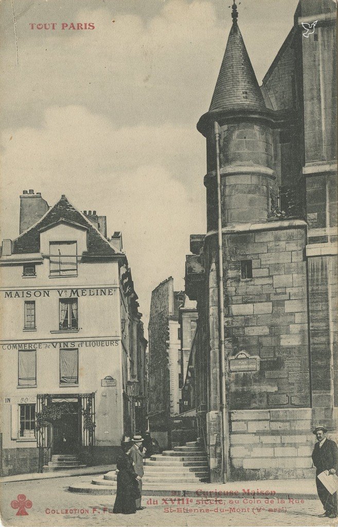 Z - 91 - Curieuse Maison du XVIII° siècle au coin de la rue St-Etienne du Mont.jpg