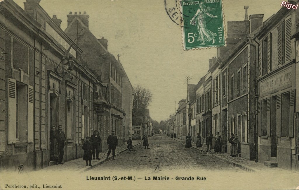 77-Lieusaint - Mairie - Grande Rue - Percheron édit.jpg