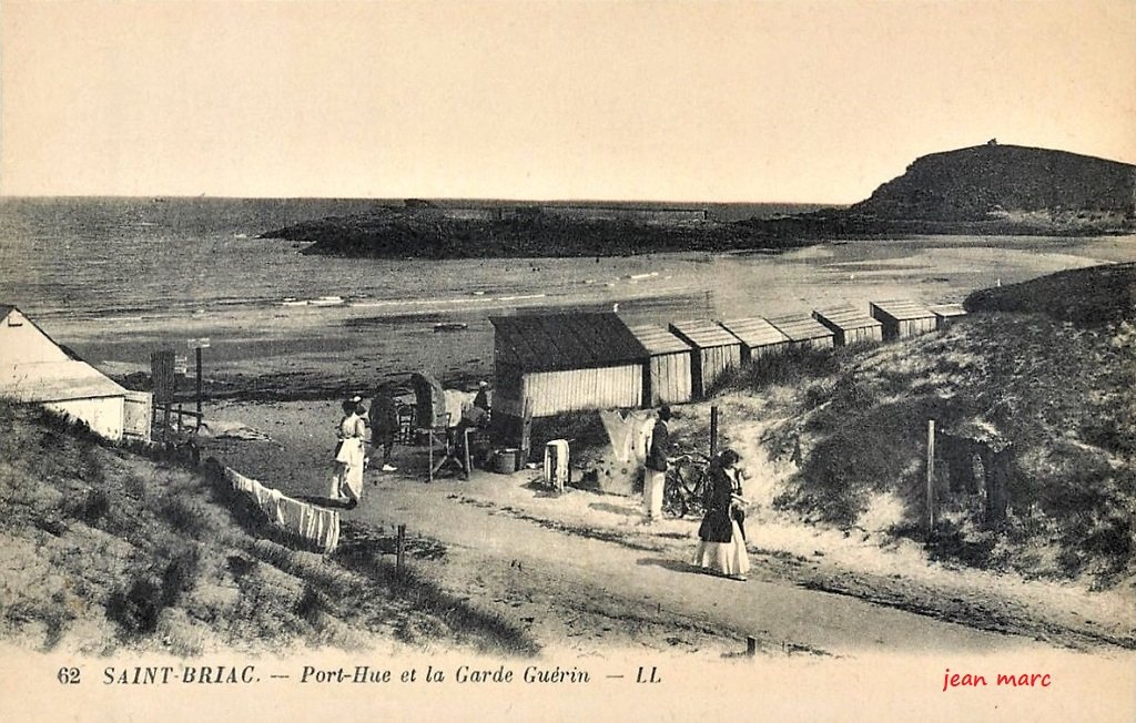 Saint-Briac - Port Hue et la Garde Guérin.jpg