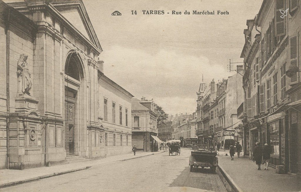 Z - 14 - Rue Marechal Foch.jpg