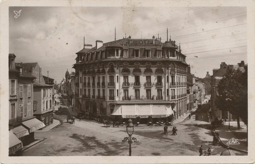Z - 17 - Place de Verdun - Gd Hotel Moderne.jpg
