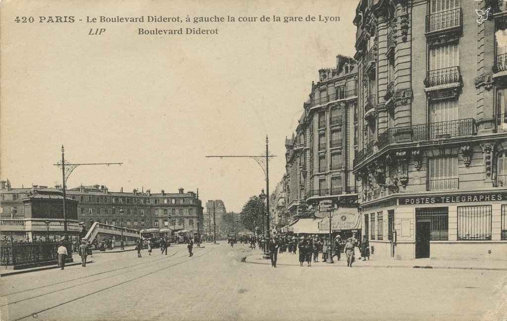 Z - 420 - Boulevard Diderot.jpg