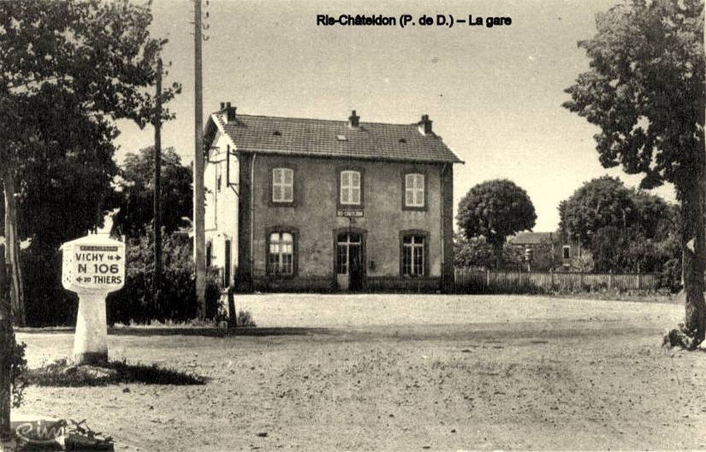 63 - Ris-Chateldon 3-825-25-01-13-63.jpg