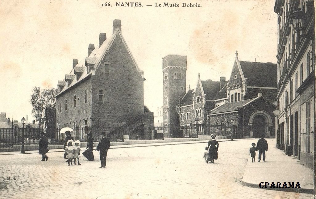 Nantes MB 166.jpg
