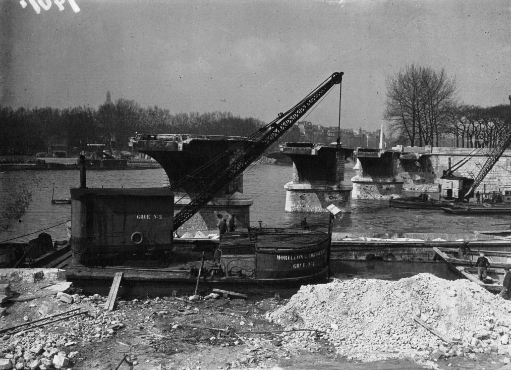 0 Démolition de l'Estacade en 1932 (cliché agence Mondial).jpg