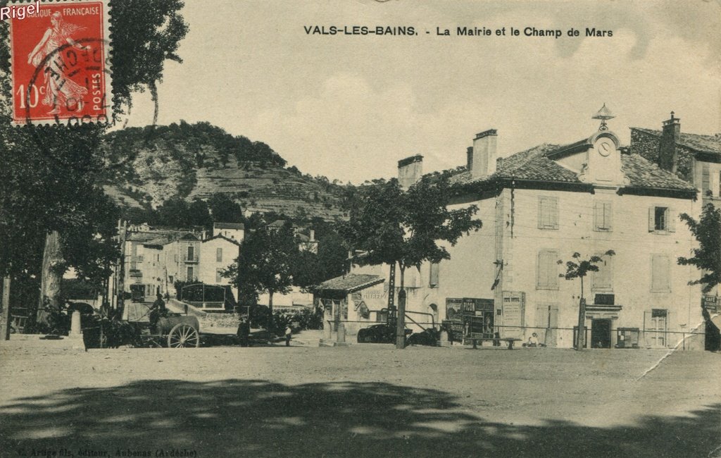 07-Vals - Mairie Champ de Mars - C Artige.jpg