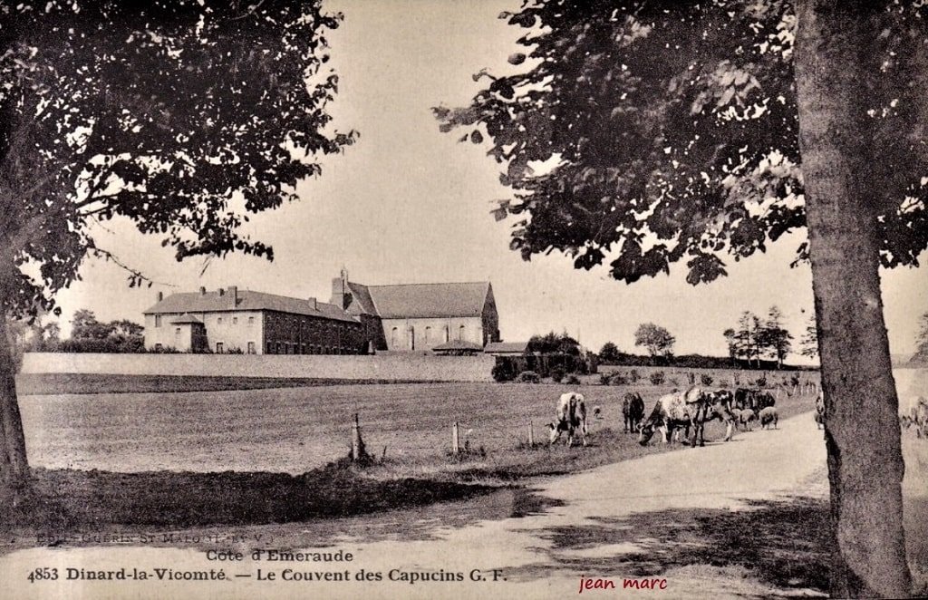La Vicomté-en-Dinard - Le Couvent des Capucins 2.jpg
