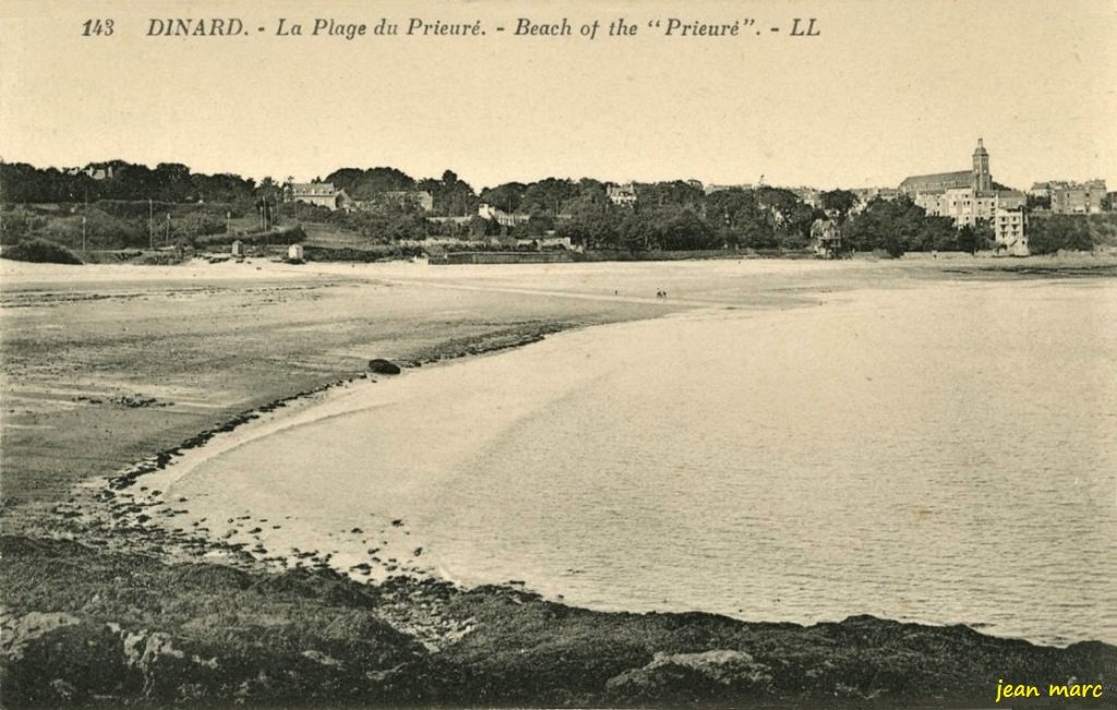 Dinard - La Plage du Prieuré (143 LL).jpg