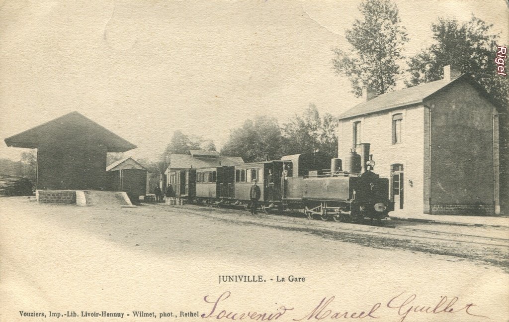 08-Juniville - Gare.jpg