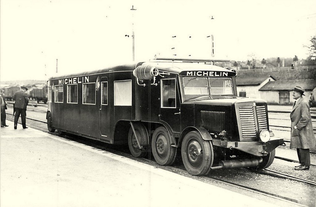 Micheline Bülach 1932-900-3-11-14.jpg
