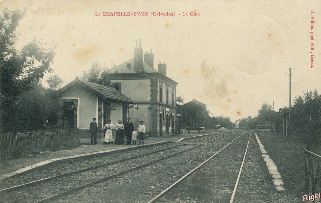 14-La Chapelle-Yvon - La Gare - J Fillion photo édit.jpg