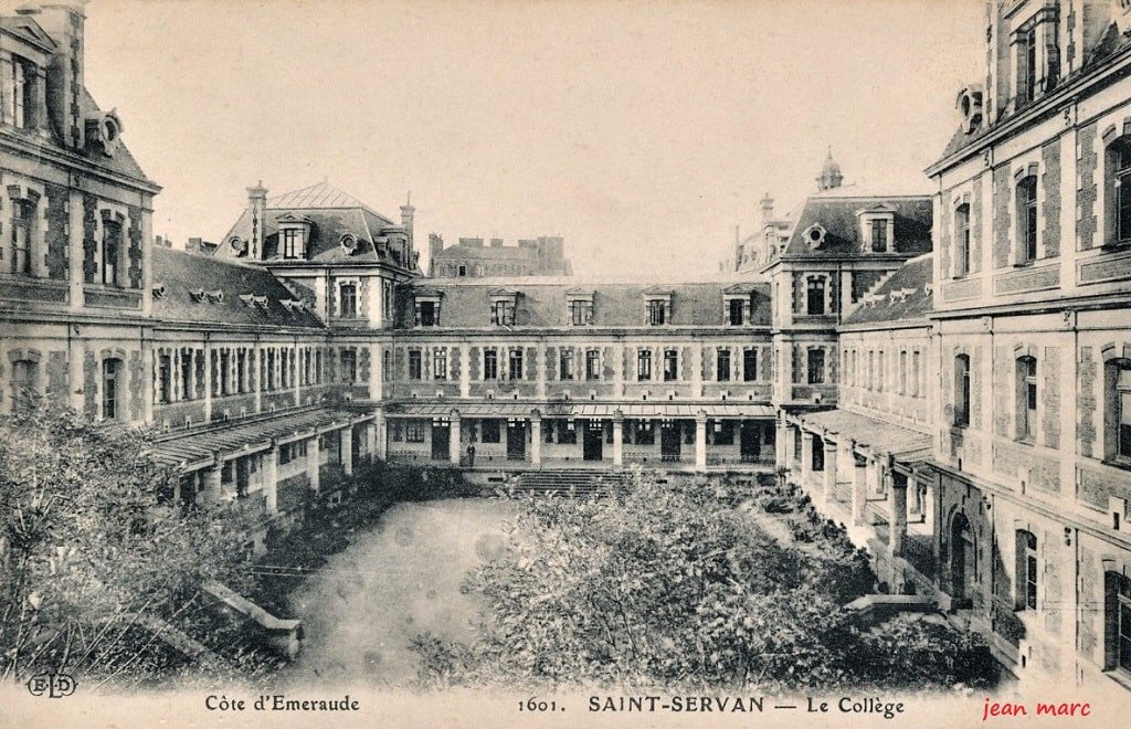Saint-Servan - Le Collège.jpg