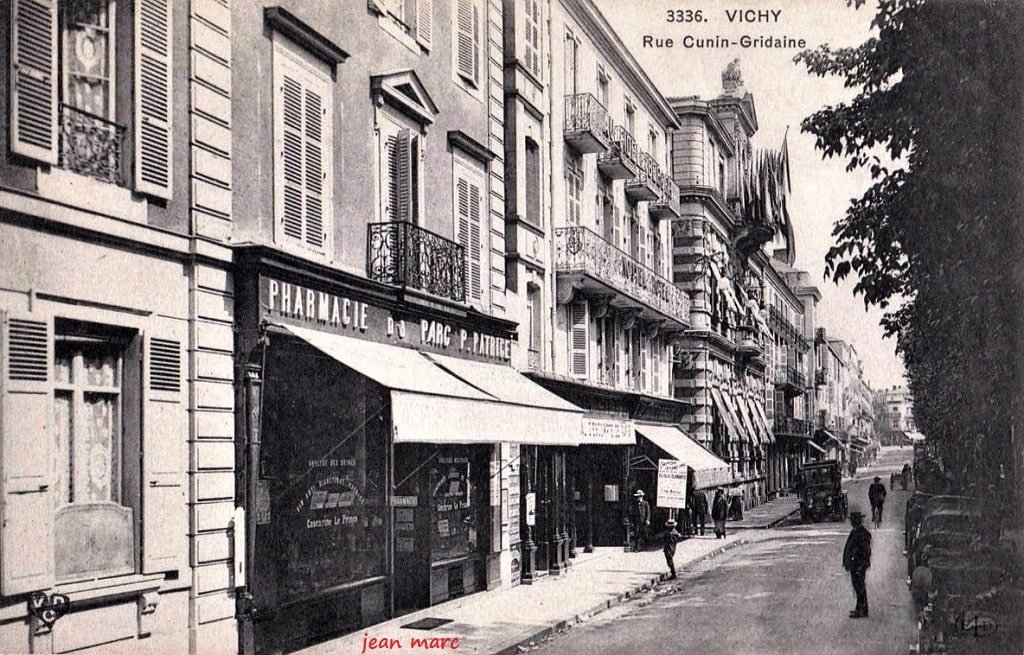 Vichy - Rue Cunin-Gridaine.jpg