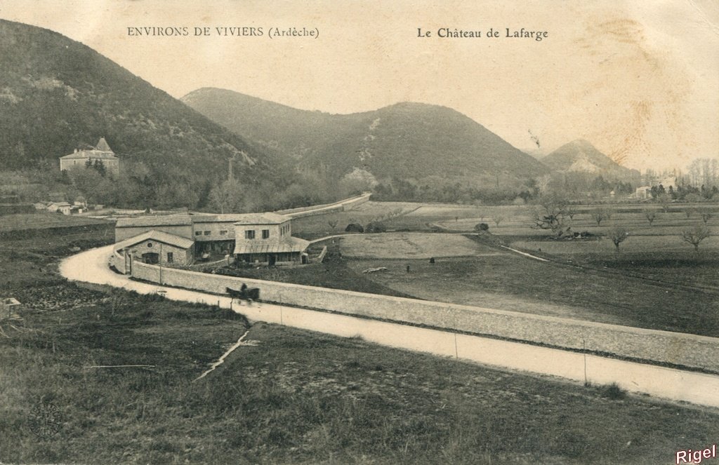 07-Viviers - Chateau de Lafarge.jpg