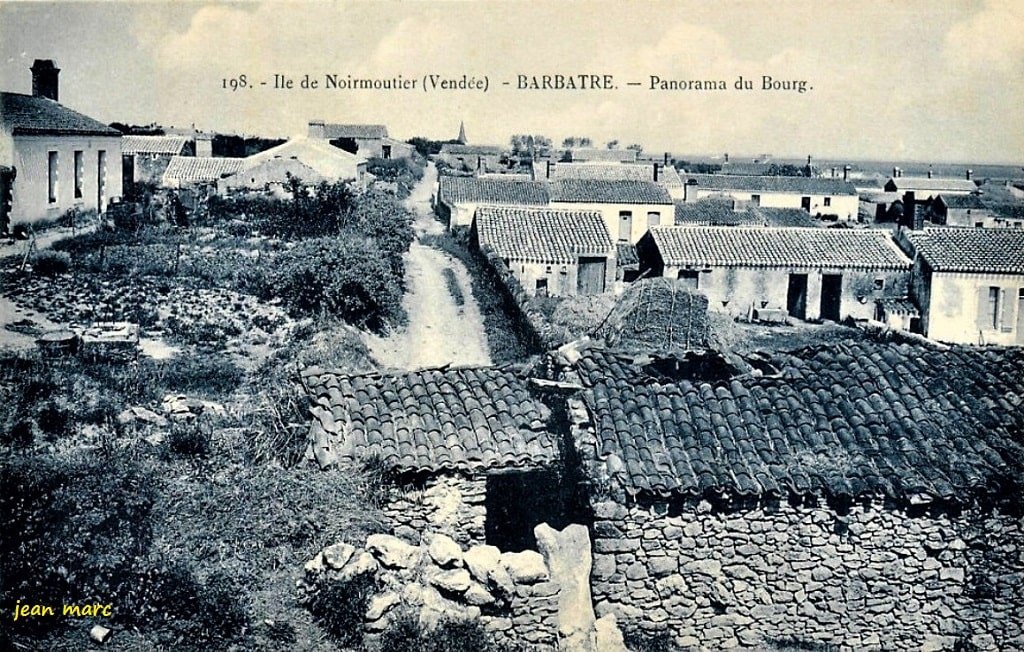Barbâtre - Panorama du Bourg.jpg