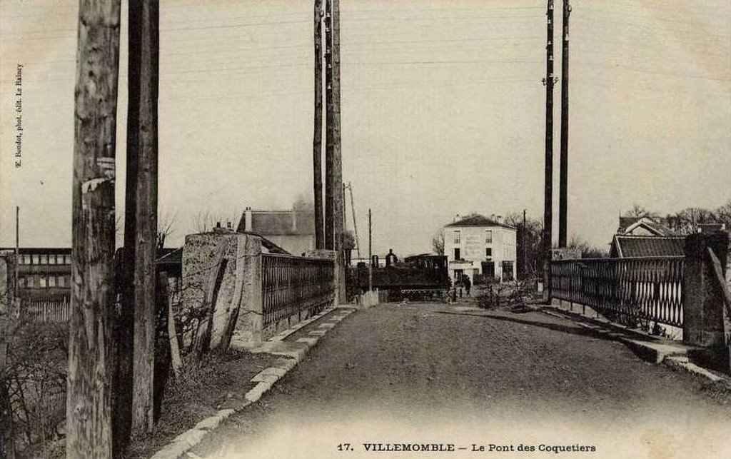 Le Pont des Coquetiers 17--900-28-08-12-93.jpg