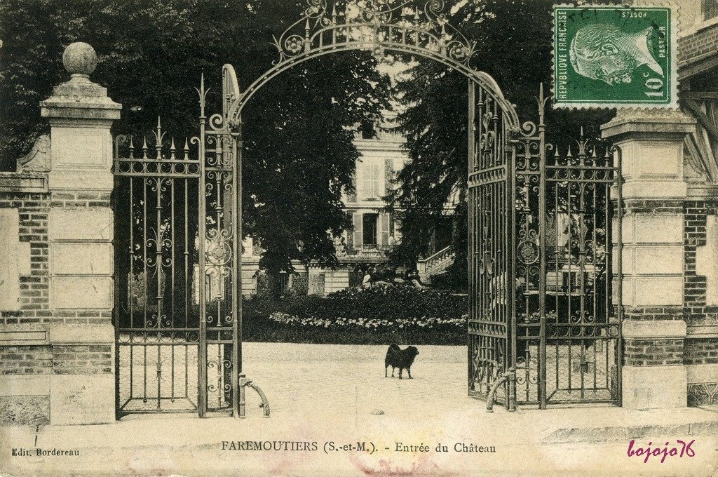77-Faremoutiers-Chateau.jpg