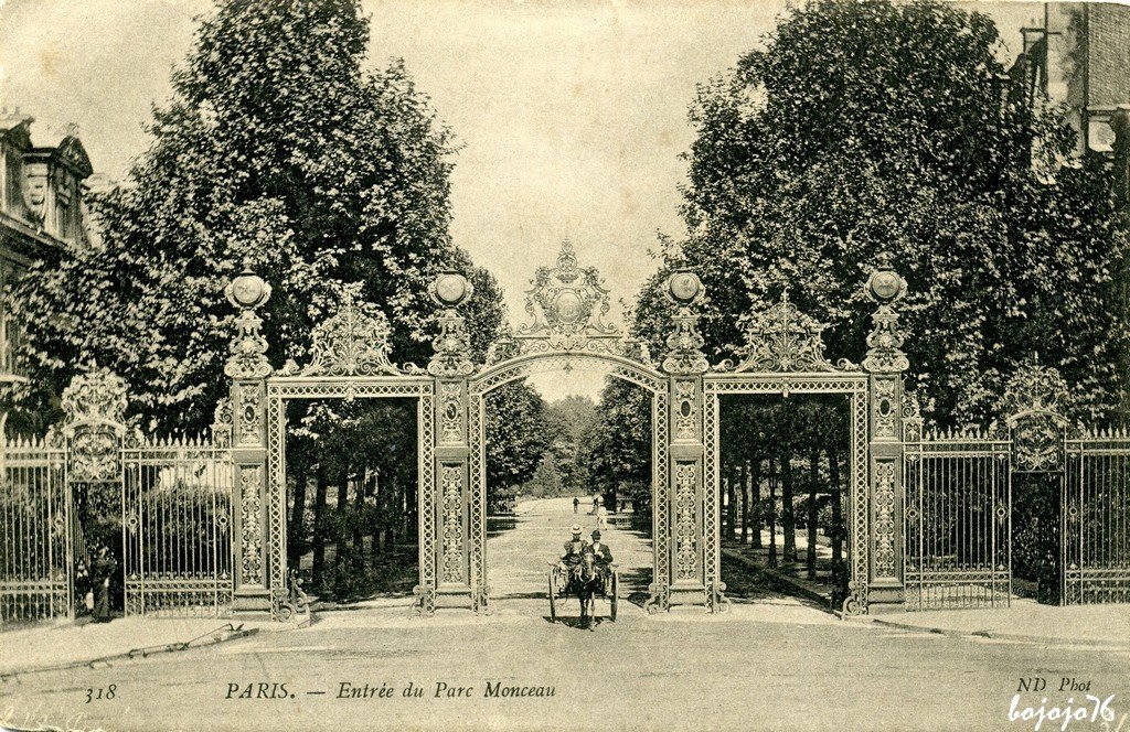 75008-Paris-Parc Monceau (1).jpg