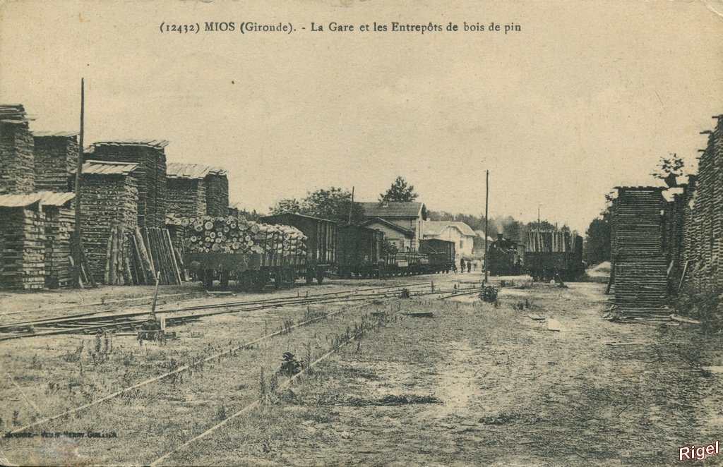 33-Mios - Gare Entrepôts bois.jpg