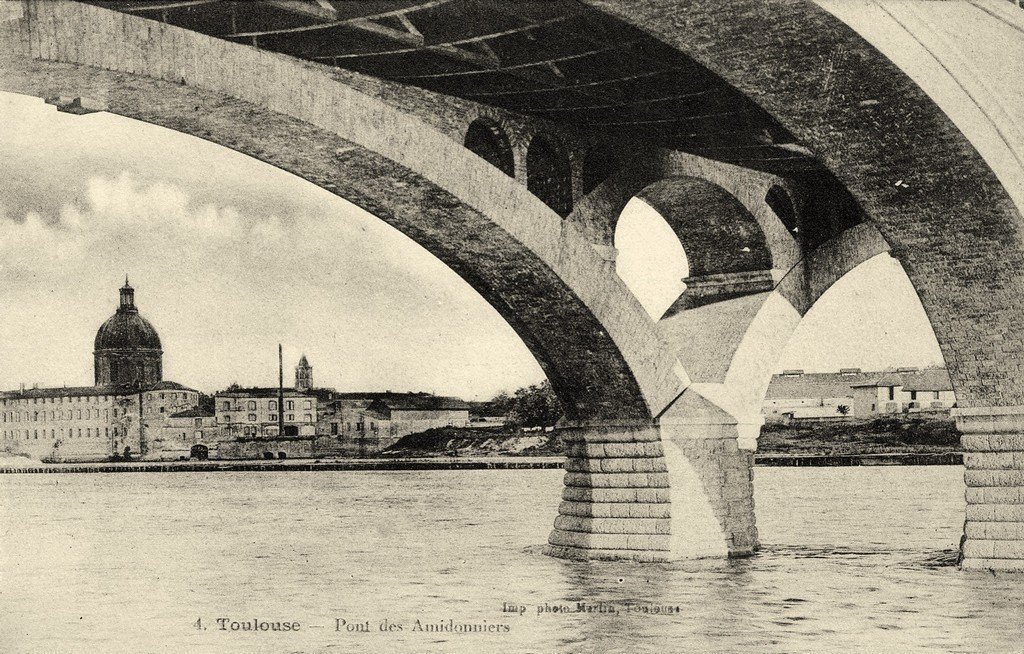 Toulouse - Pont des Amidonniers (4).jpg