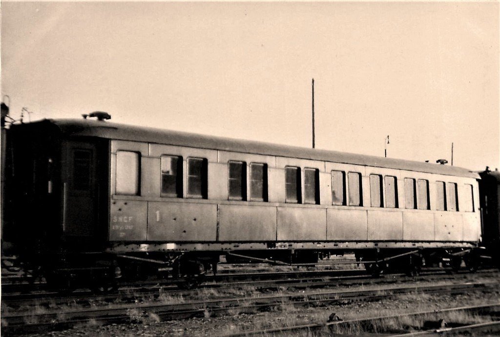 Voiture 1-2 clPantin 2-1600 SNCF.jpg