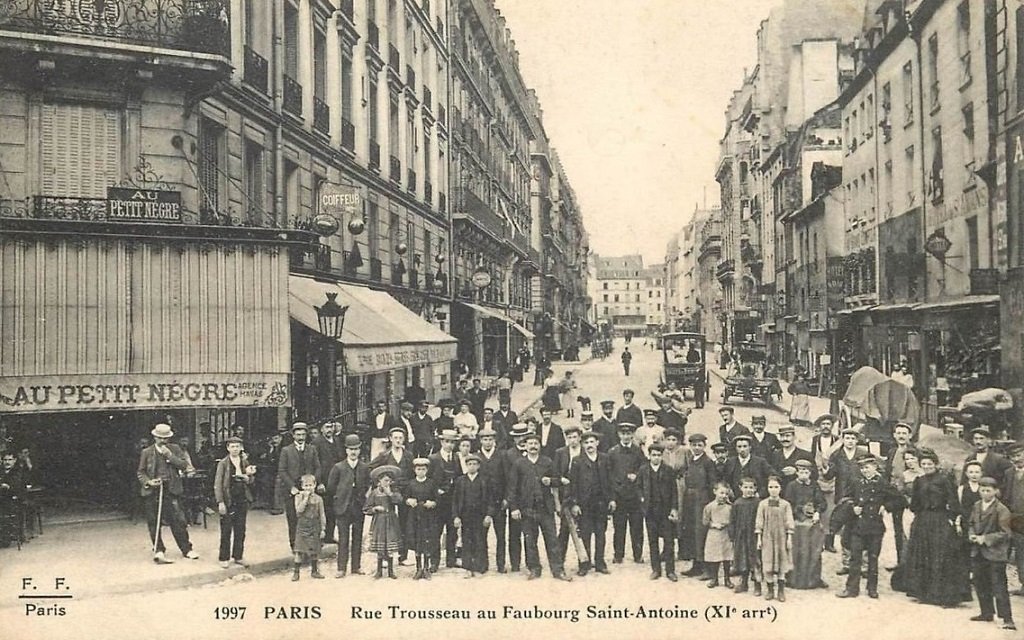 Au Petit Nègre rue Trousseau.jpg