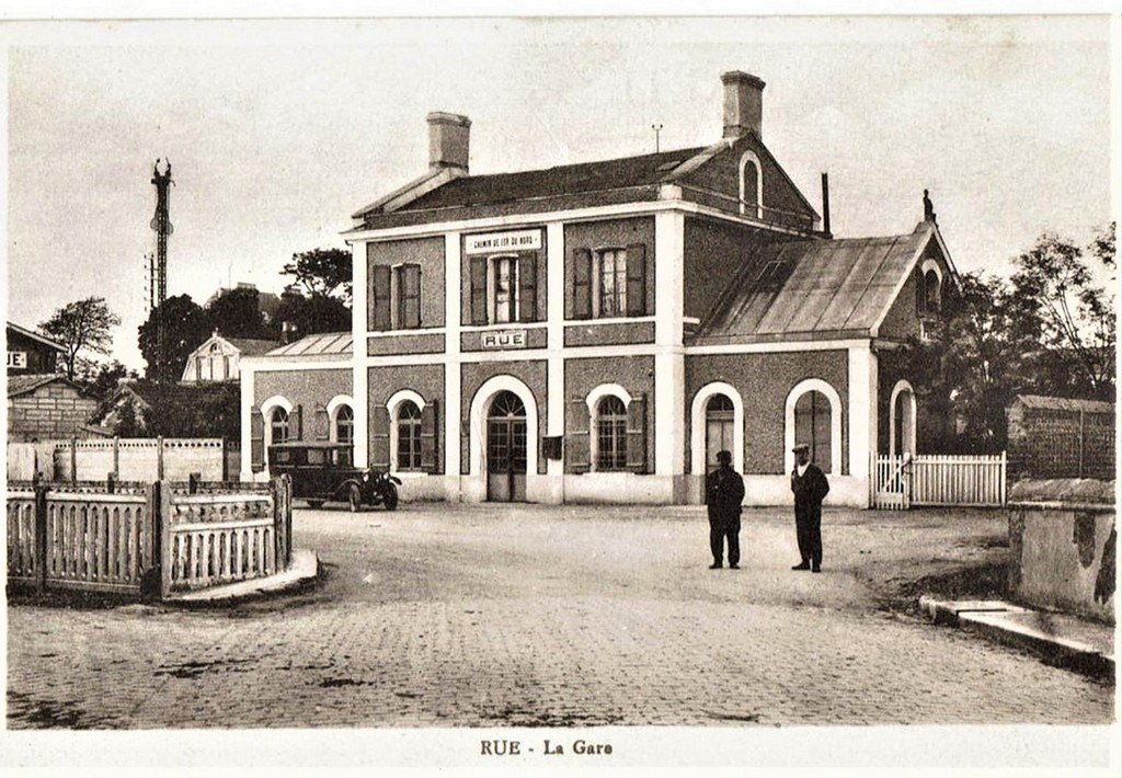 Rue 96-1600.jpg