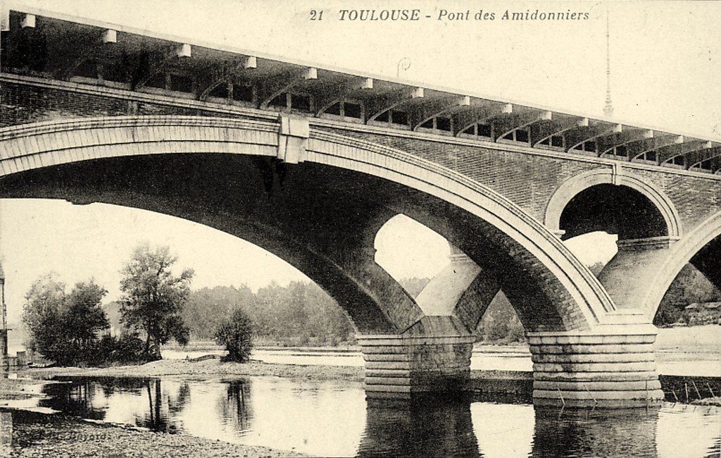 Toulouse - Pont des Amidonniers (21).jpg