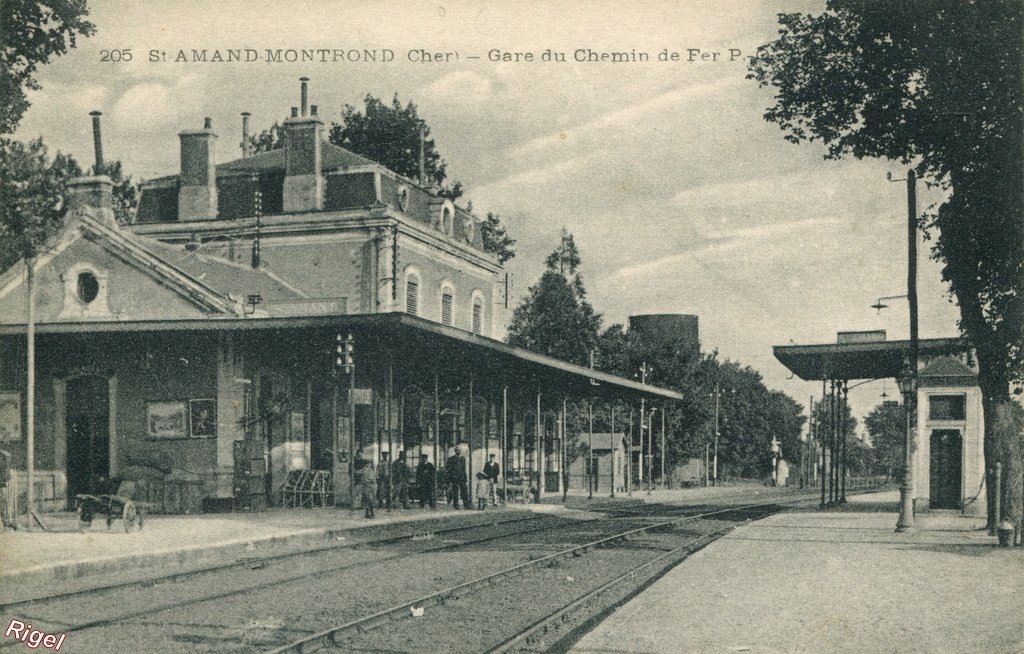 18-St-Amand-Montrond - Gare - 205.jpg