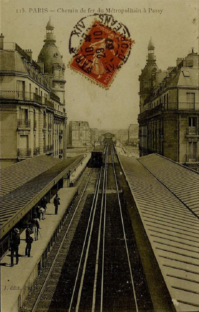 Paris-Passy-13-station.jpg