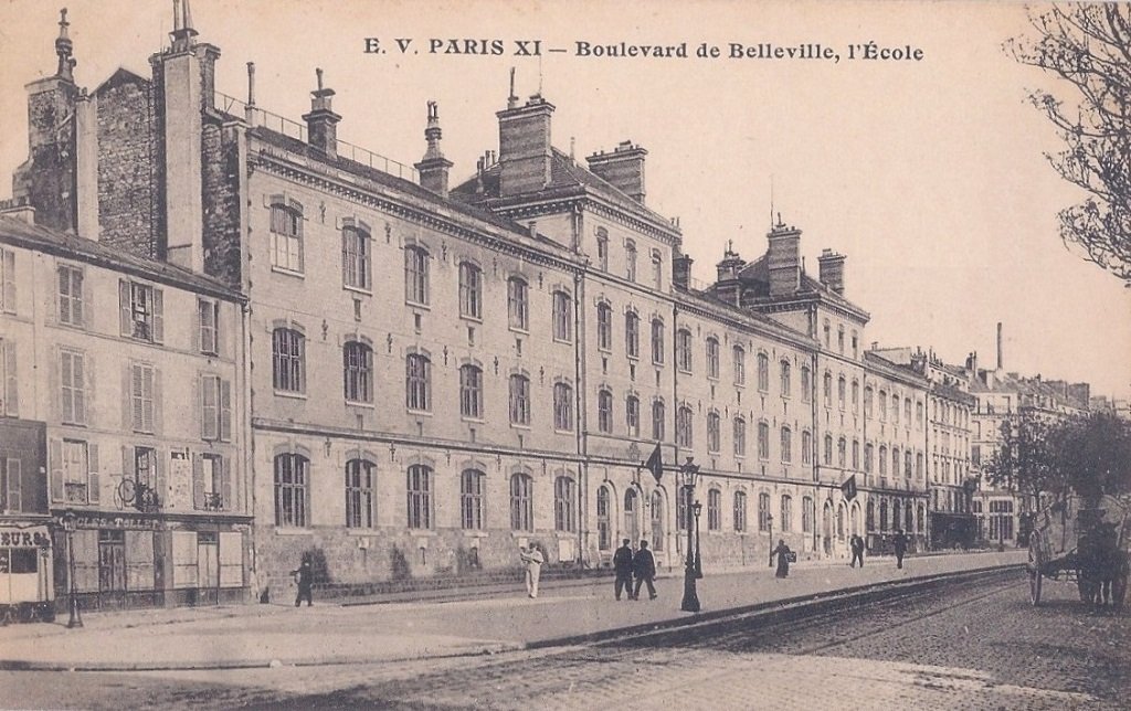 Ecole boulevard de Belleville 2.jpg