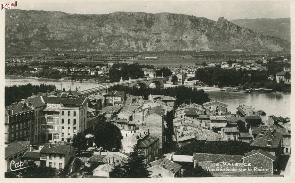 26-Valence - Vue générale - 6 LL.jpg