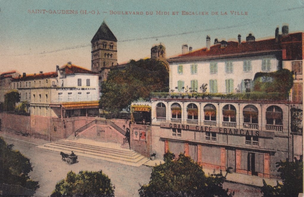 Saint-Gaudens - Boulevard du Midi et Escalier de la Ville.jpg