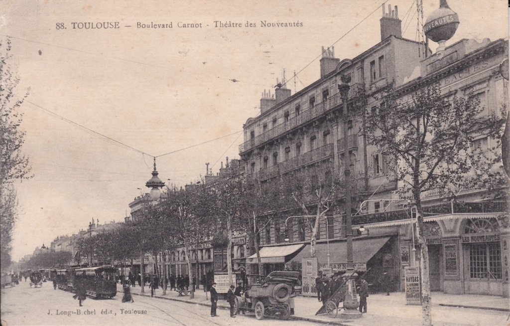 Toulouse-Boulvard Carnot - Théatre des Nouveautés.jpg