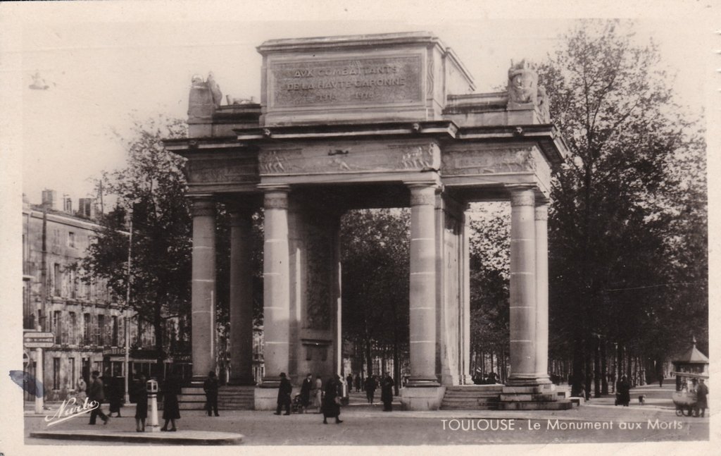 Toulouse - Le Monument aux Morts.jpg