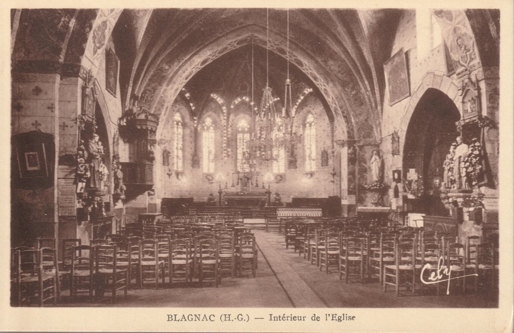 Blagnac - Intérieur de l'Eglise.jpg
