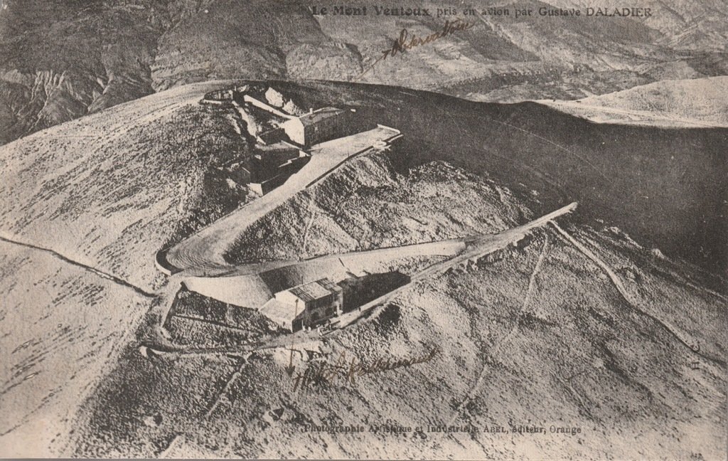 Le Mont Ventoux pris en avion par Gustave Daladier.jpg