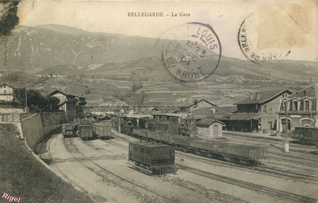 01-Bellegarde - La gare - Vialatte Photo.jpg