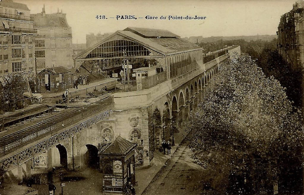 1326797346-Paris-gare-du-Point-du-Jour-1.jpg