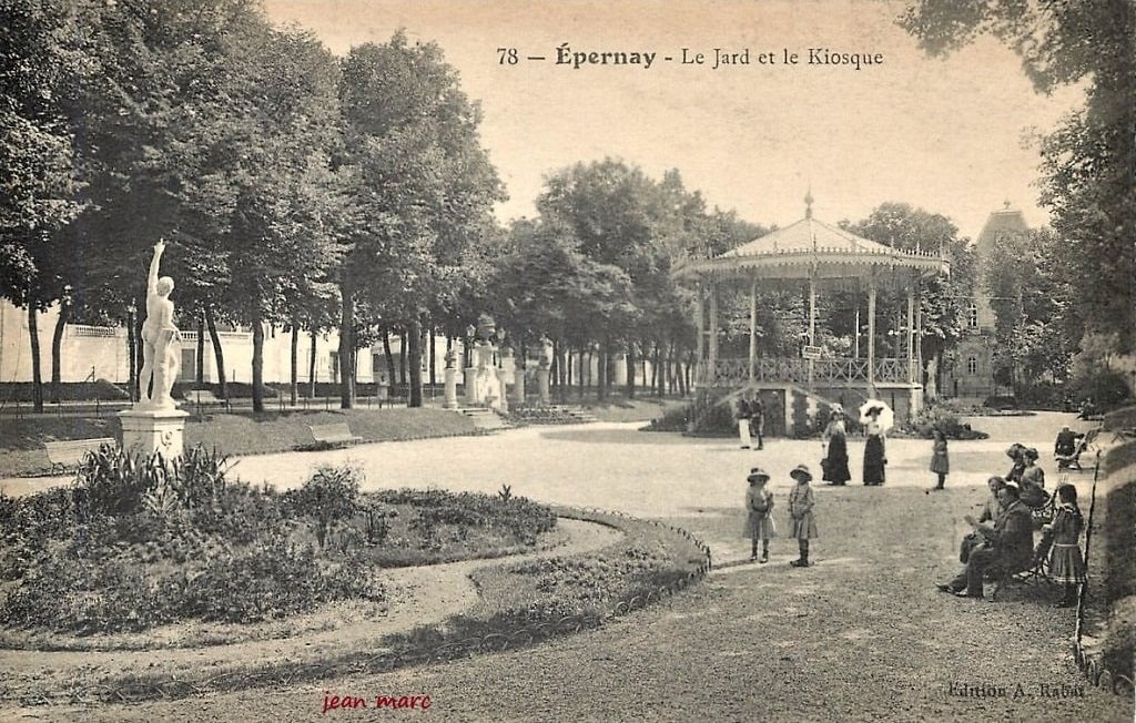 Epernay - Le Jard et le Kiosque.jpg
