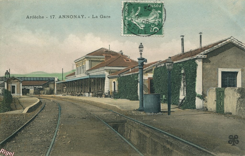 07-Annonay - La gare.jpg