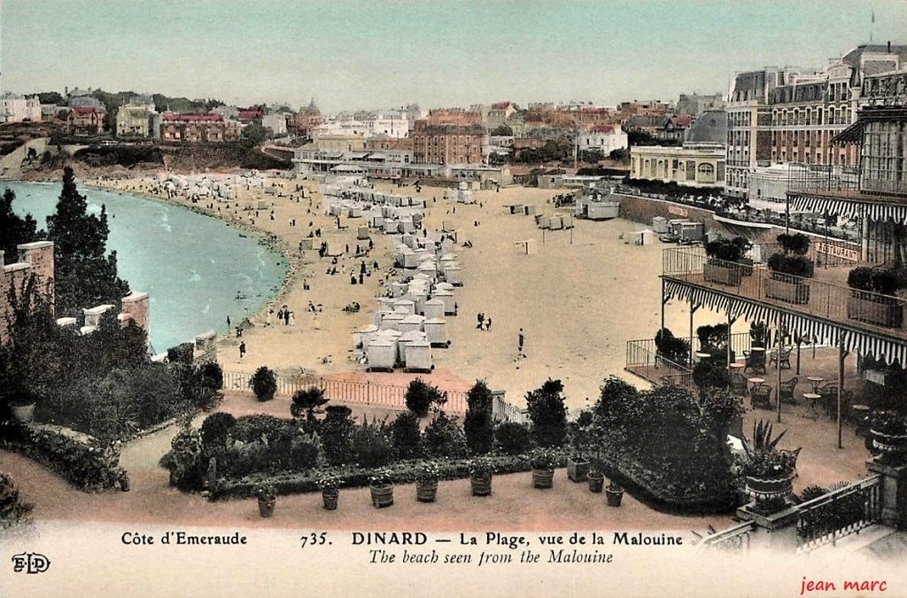 Dinard - La Plage vue de la Malouine.jpg