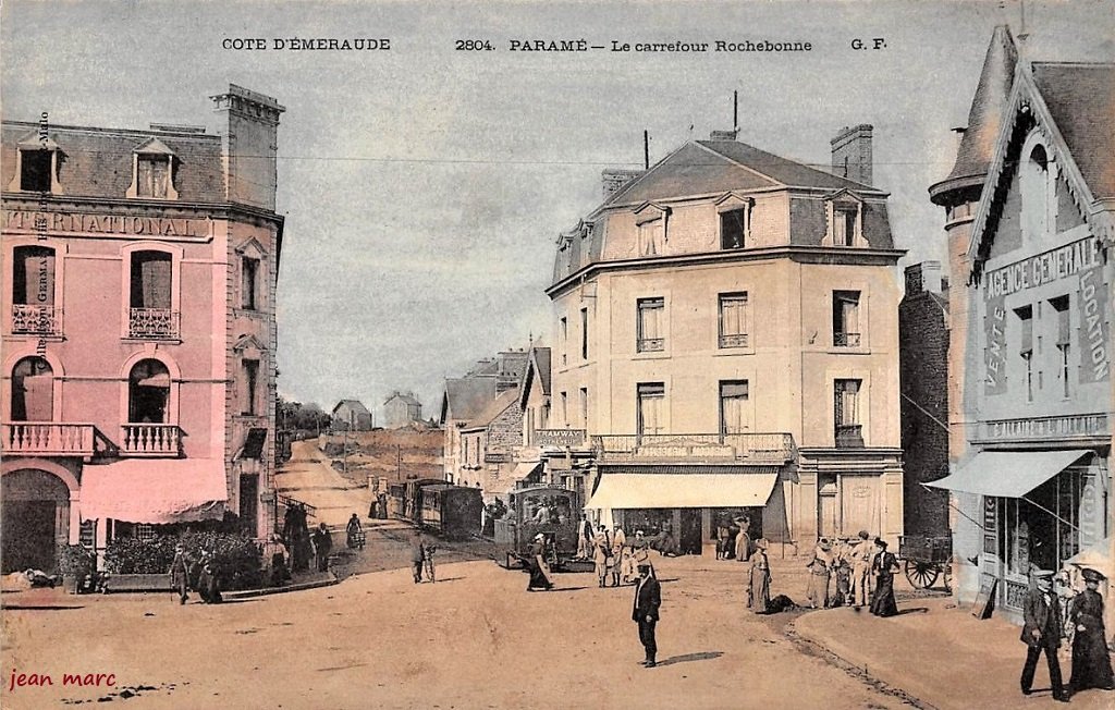 Paramé - Le Carrefour Rochebonne.jpg