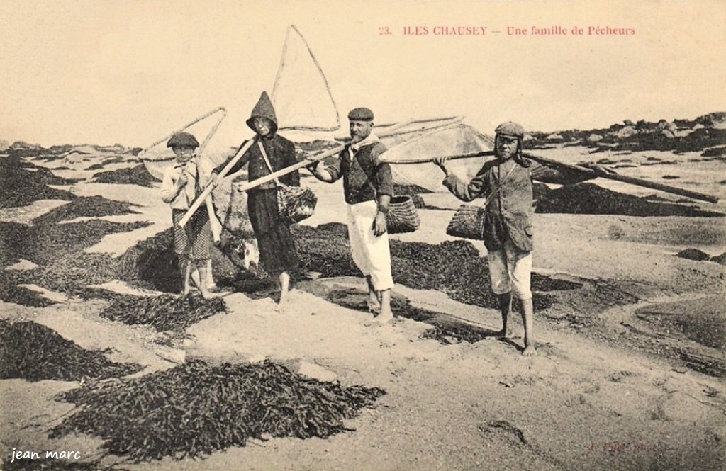 Iles Chausey - Une famille de pêcheurs.jpg