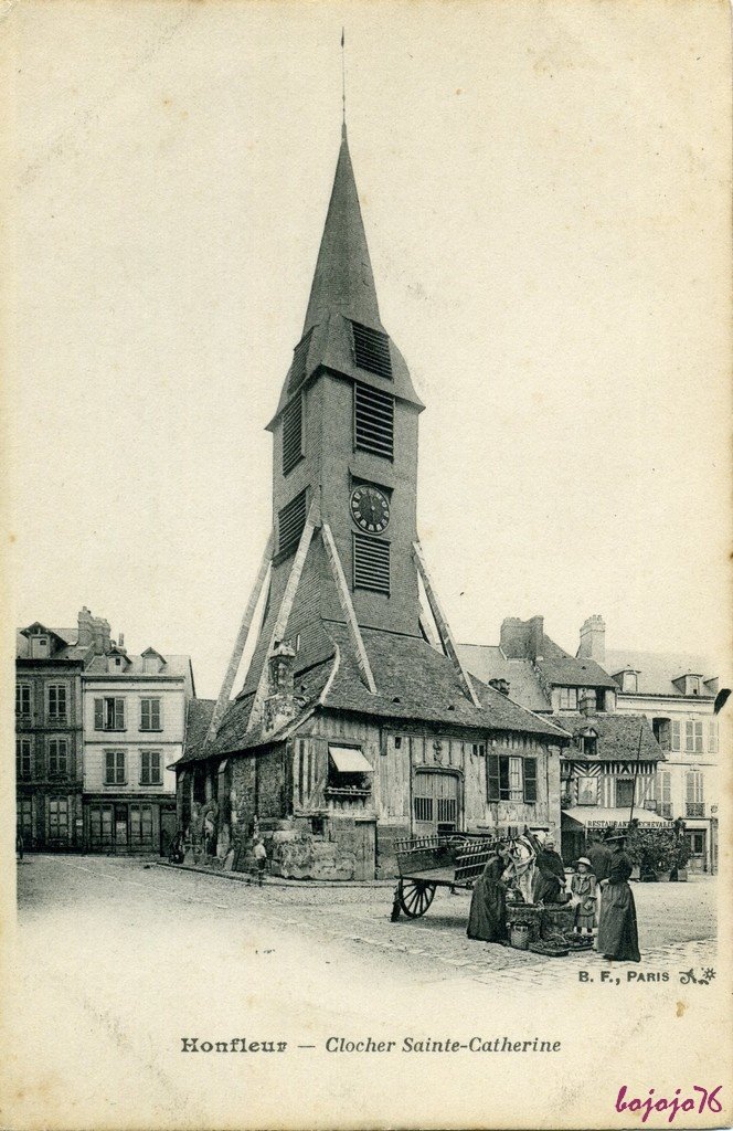 14-Honfleur-Clocher et charrette.jpg