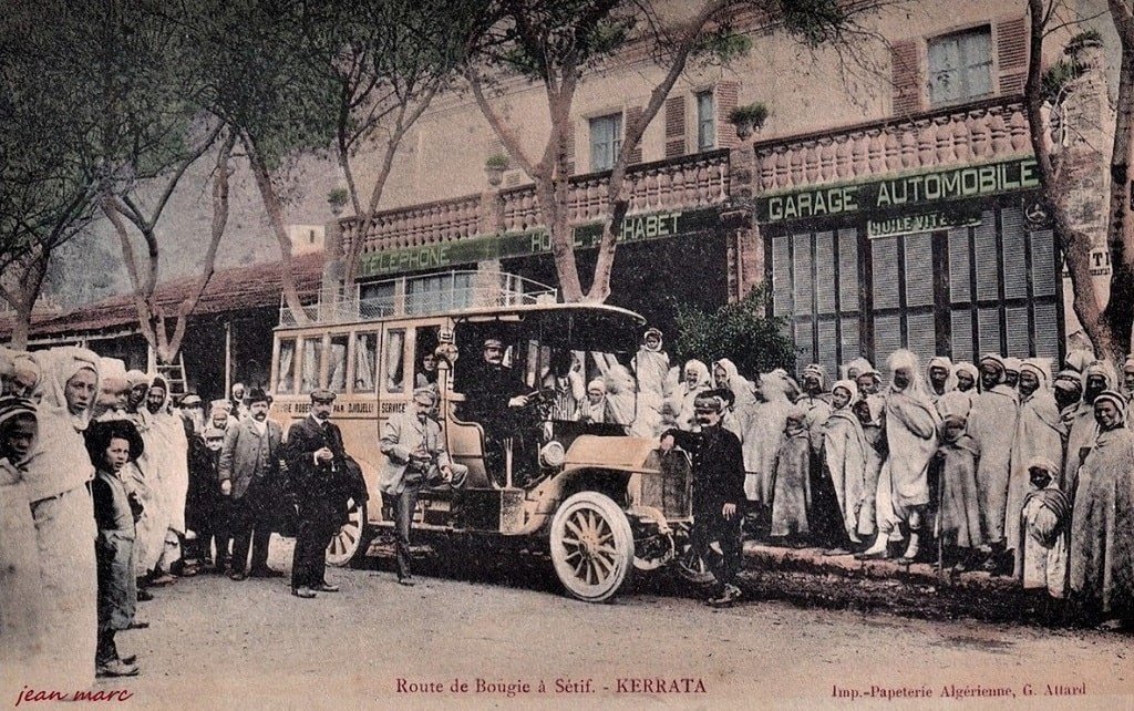 Autocar Kerrata - Route de Bougie à Sétif - J.M. 27-07-2023.jpg