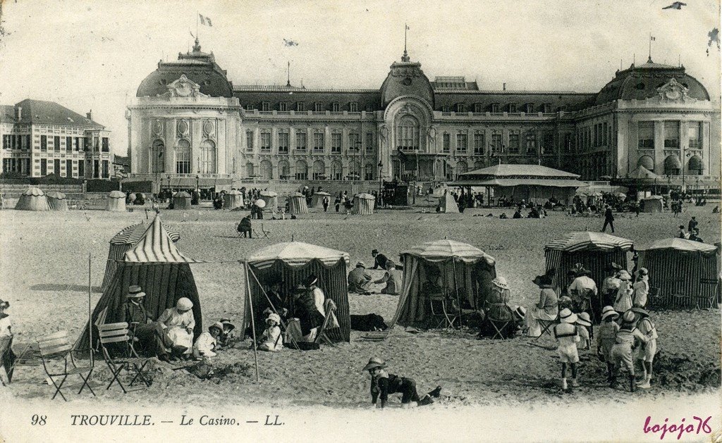 14-Trouville-Casino.jpg