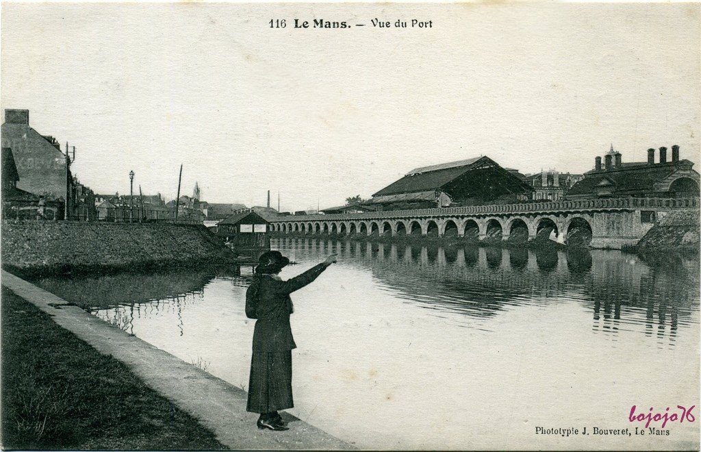 72-Le Mans-Vue du Port.jpg