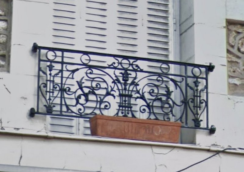 Balcon Poissy 117 rue Gal de gaulle.jpg