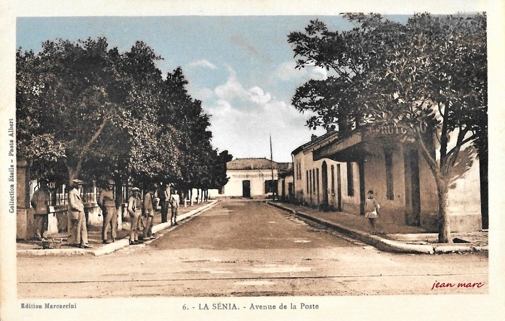 La Sénia - Avenue de la Poste.jpg